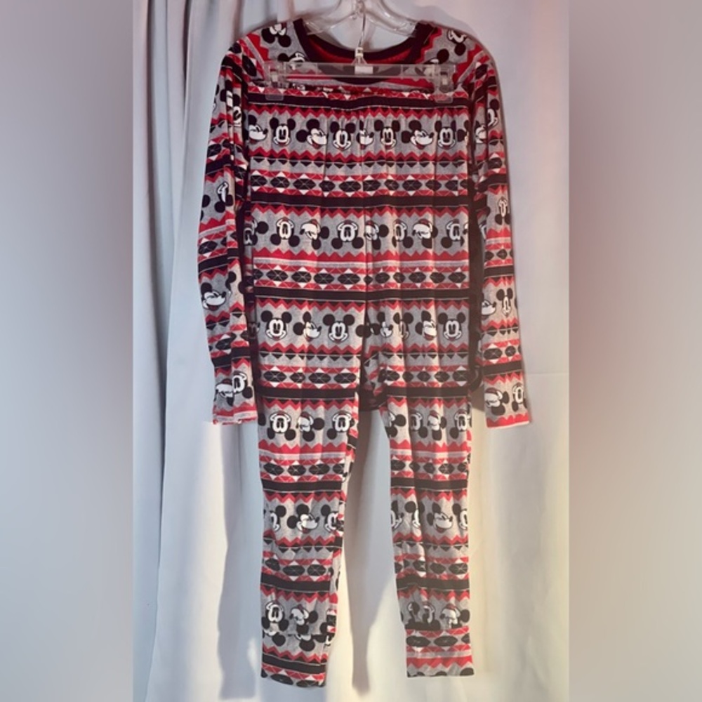 Disney Mickey Mouse 2 piece‎ Sleepwear Size 4 long sleeve soft Pajama Pants set